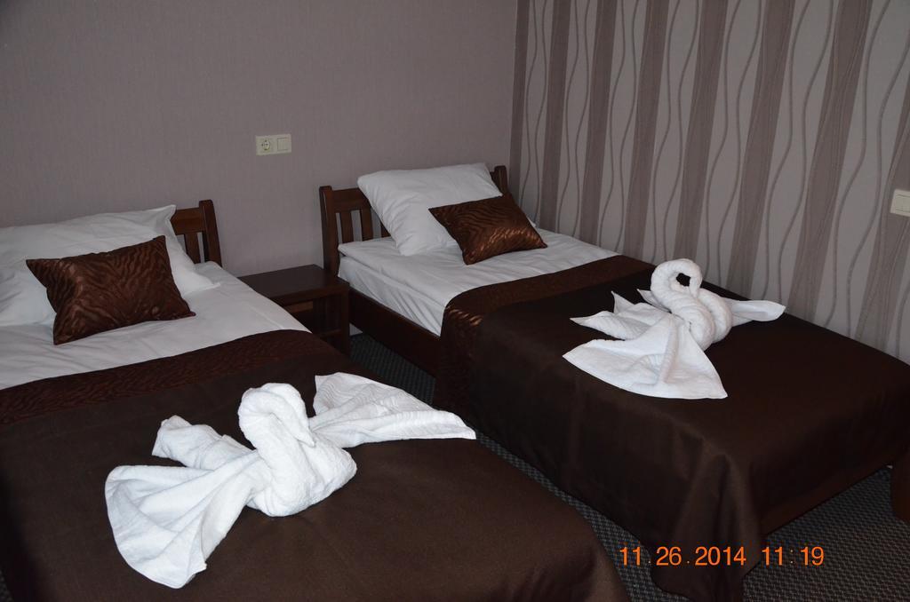 Batori Hotel ลวีฟ ภายนอก รูปภาพ